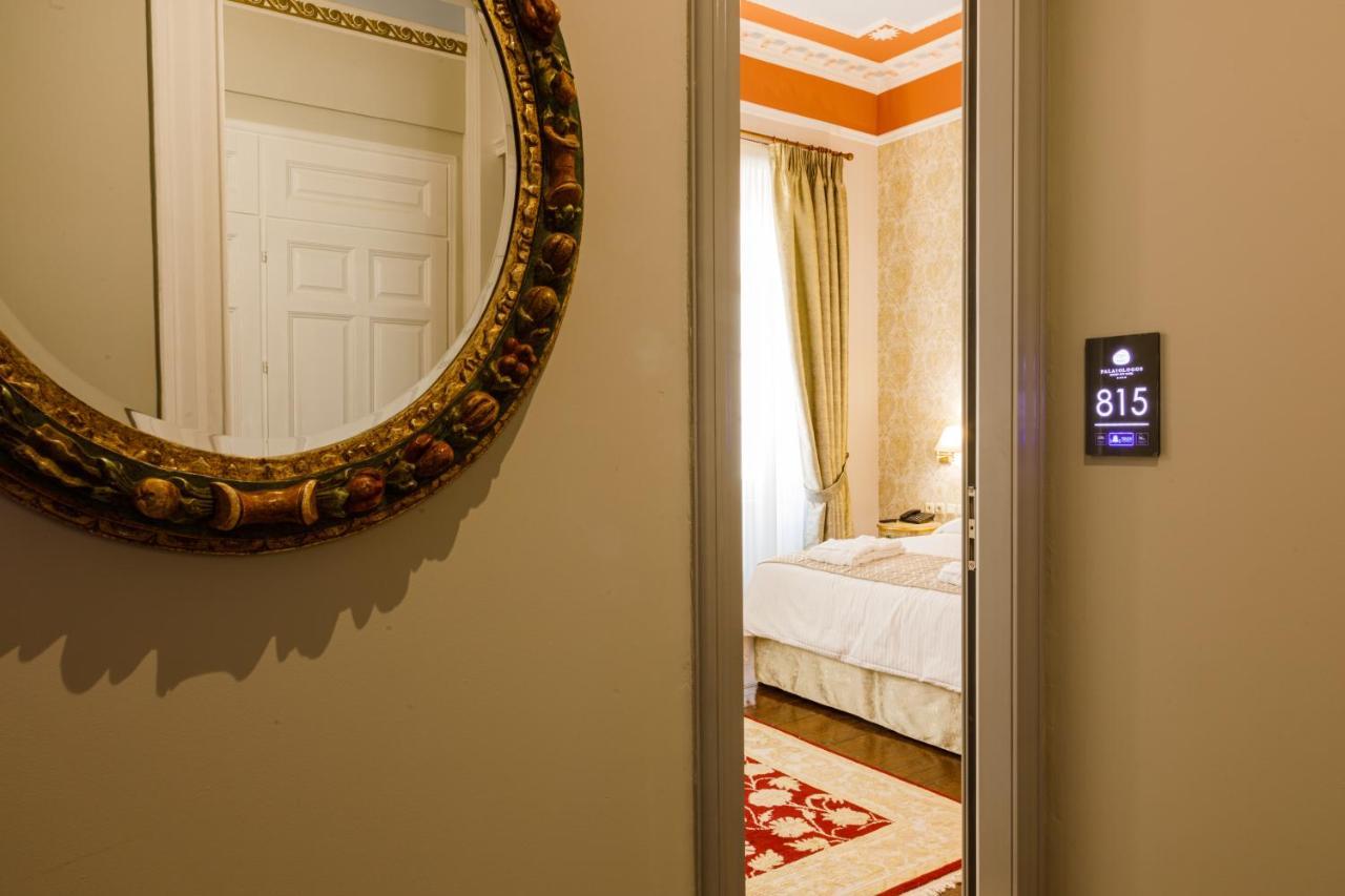פאטרה Palaiologos Luxury City Hotel מראה חיצוני תמונה